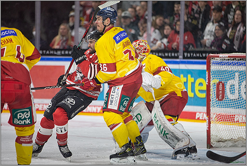 PENNY DEL; Koelner Haie- Duesseldorfer EG; Koeln, 16.12.2022